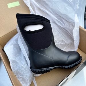 BOGS Winter Boots Size 7 (Toddler)